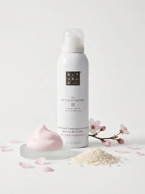 Гель для душа Rituals "Sakura" с ароматом цветов вишни и рисового молока 50 мл